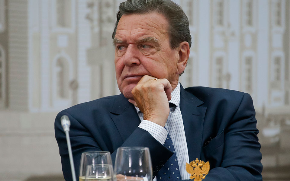 λύση-ελβετικών-καντονιών-στο-ντονμ-561985486