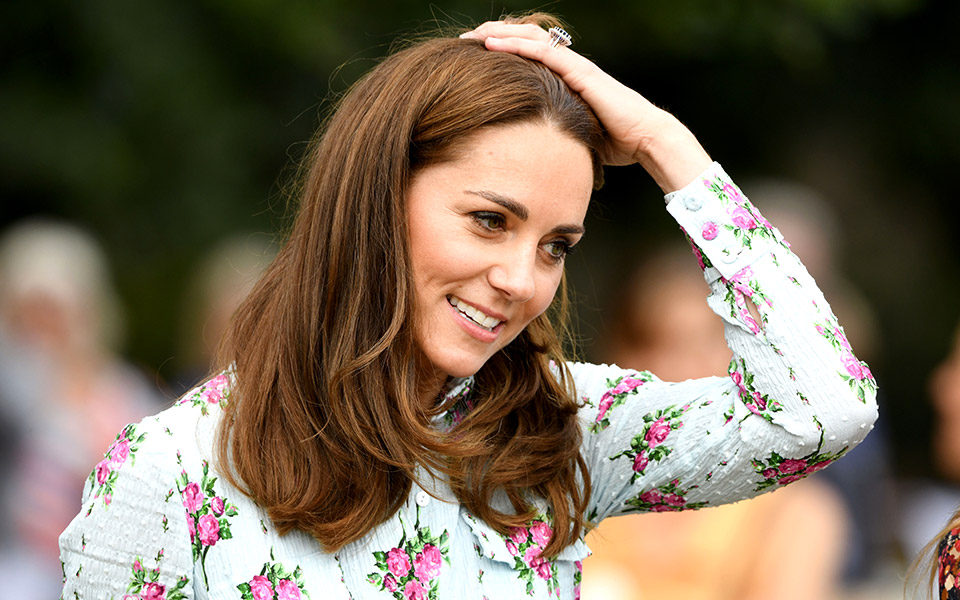 ταξίδι-σε-οικονομική-θέση-για-την-κέιτ-562009399