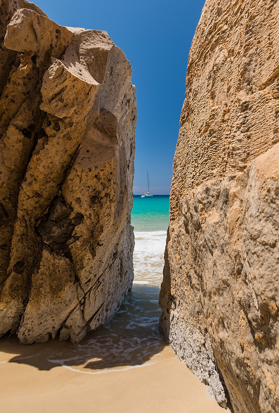 Σαν ναυαγοί: τρία νησιά για βουτιές «μακριά από τον πολιτισμό»-2