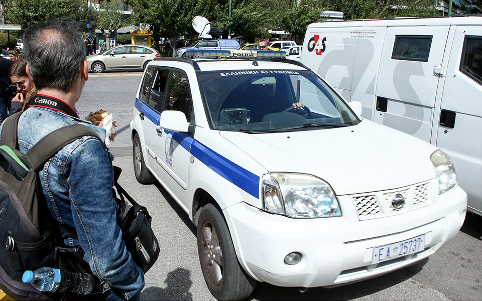 θεσσαλονίκη-χειροπέδες-σε-59χρονο-για-α-562020625