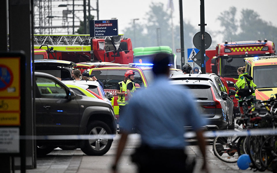σουηδία-ένας-νεκρός-και-μία-τραυματία-562005823
