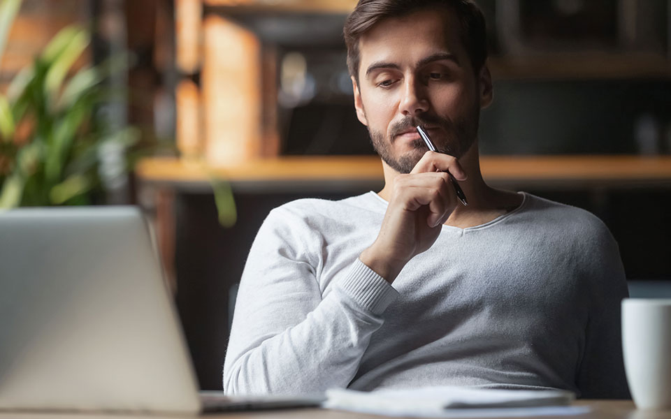 γιατί-η-πολλή-σκέψη-κουράζει-σαν-τη-χει-561997546