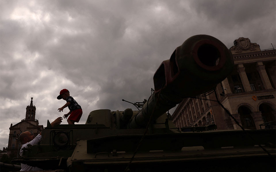 ζελένσκι-η-ουκρανία-δεν-θα-συμφωνήσει-562009939