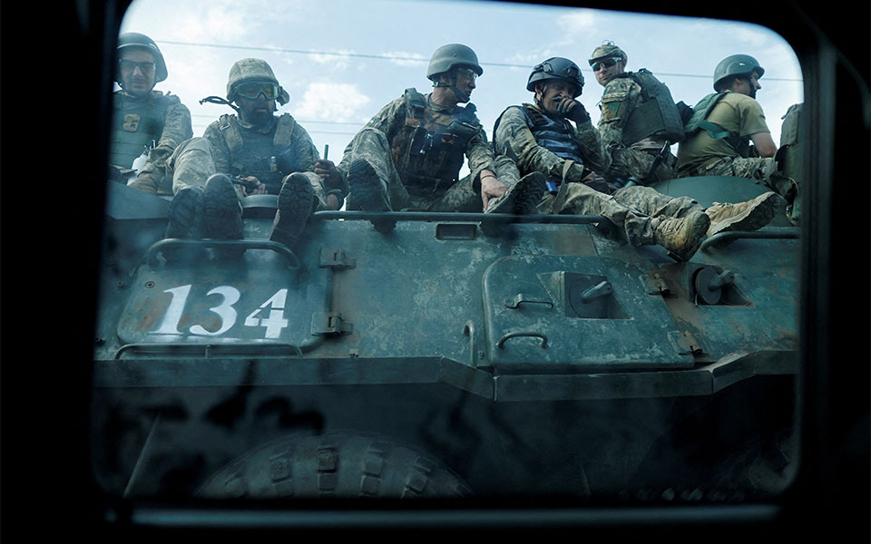 ουκρανία-η-ρωσία-θέλει-διαπραγματεύσ-562008523