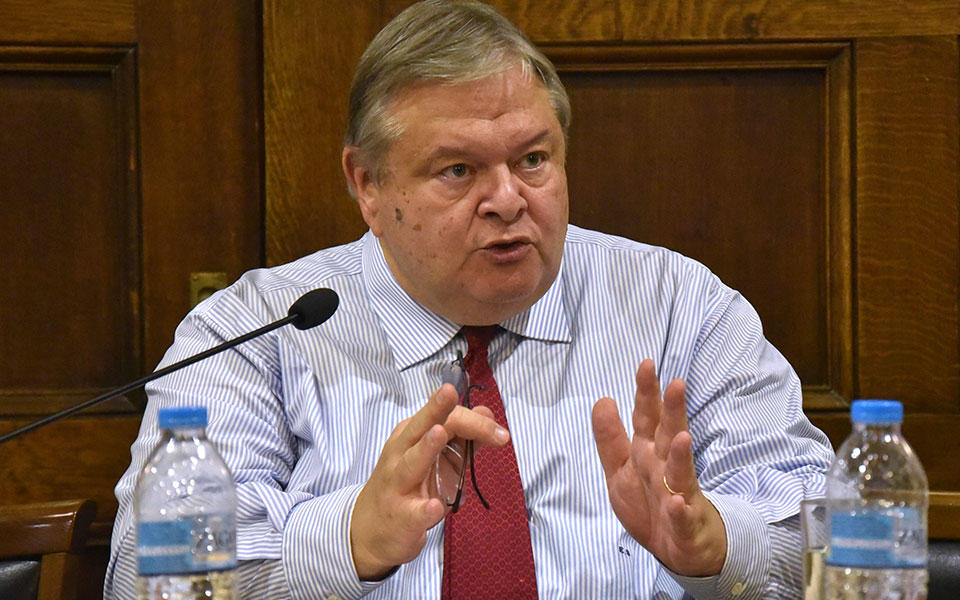 βενιζέλος-νέο-σχόλιο-για-την-ομιλία-το-562014379