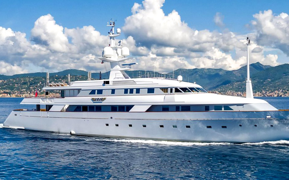 το-γιοτ-στο-οποίο-η-νταϊάνα-πέρασε-το-τε-562000516