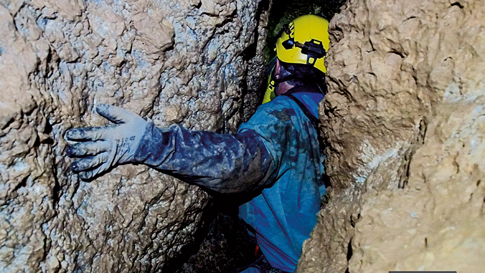 Σπηλαιοβάραθρο Γουργούθακας: Εξερεύνηση στα 1.208 μ. βάθος-1