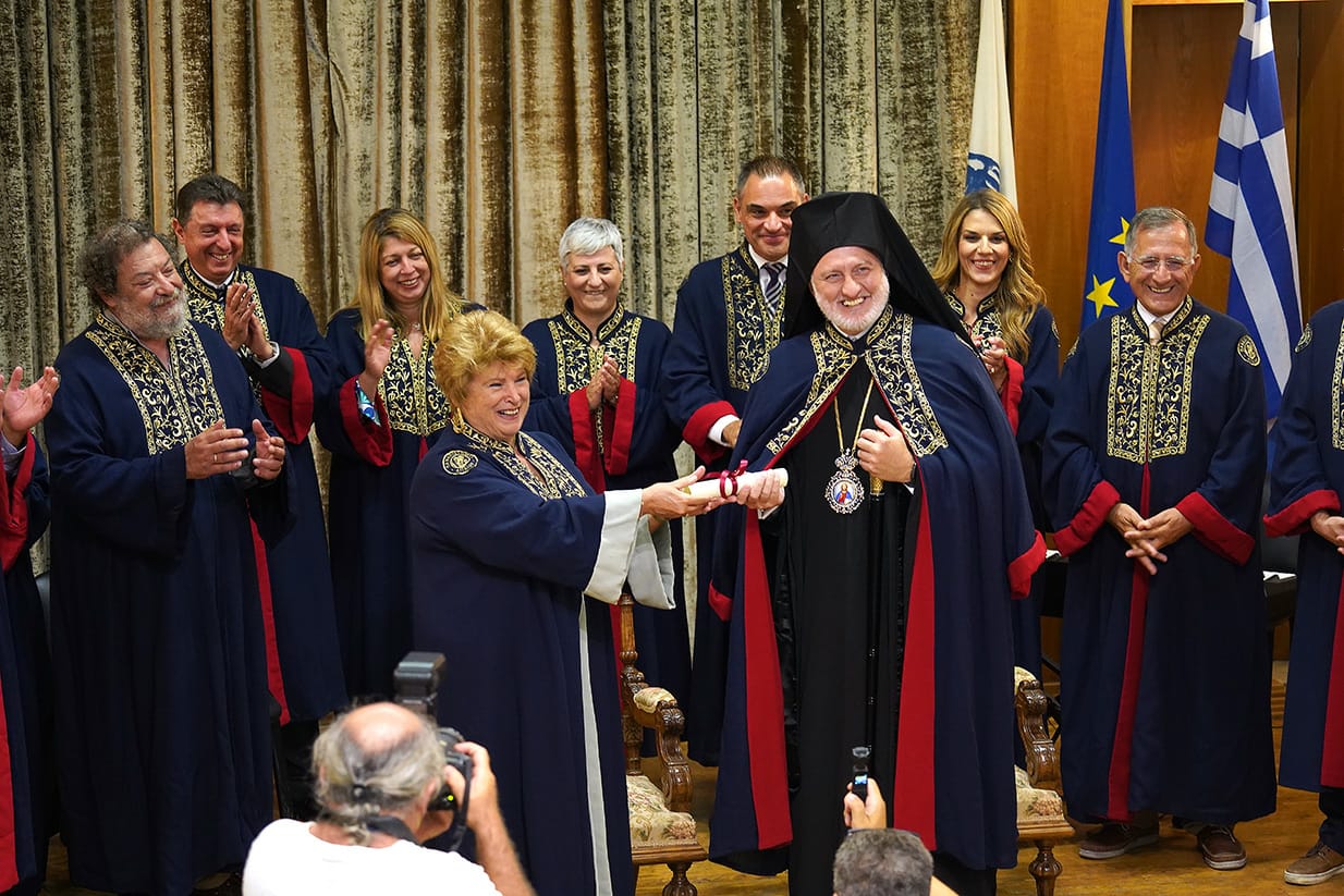 η-χίος-τιμάει-τη-μεσαιωνική-ιστορία-τη-562043962