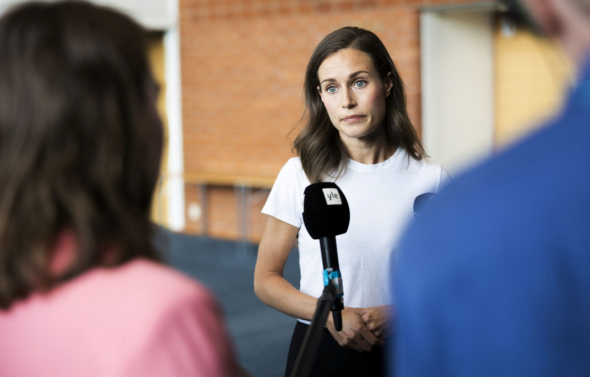 χορεύοντας-με-τον-εαυτό-της-562025737