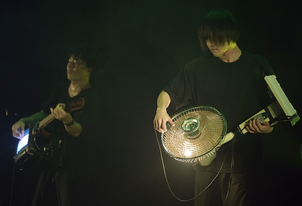 χορευτικό-με-μίξερ-562028479