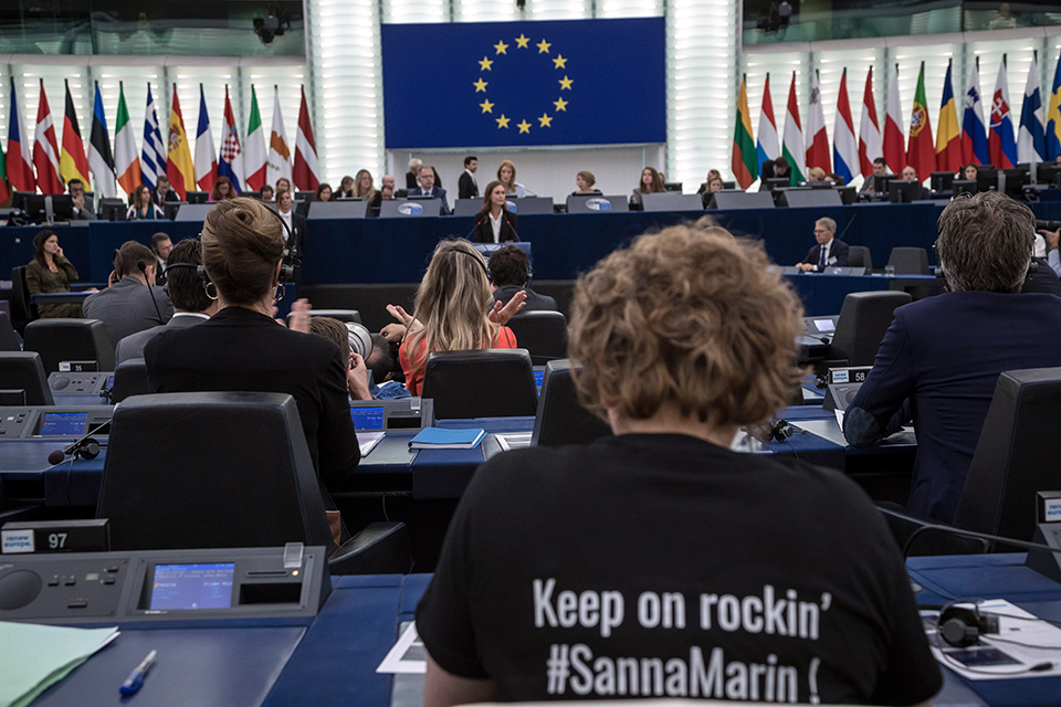 συνέχισε-να-ροκάρεις-562041976