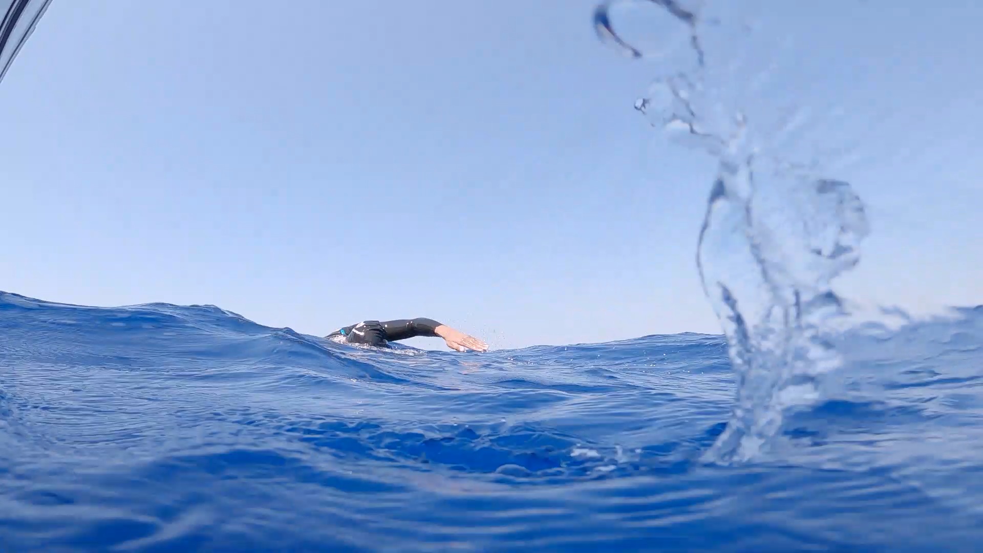 «Έφθασα στα όρια μου αλλά συνέχισα με την ψυχή μου» – Τι λέει στην «Κ» ο αθλητής που κολύμπησε από τη Ρόδο στο Καστελόριζο σε 64 ώρες-2