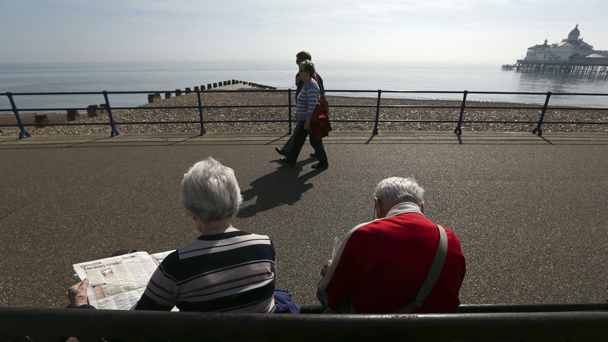 κάτω-από-700-ευρώ-παίρνουν-οι-μισοί-συντα-562029172