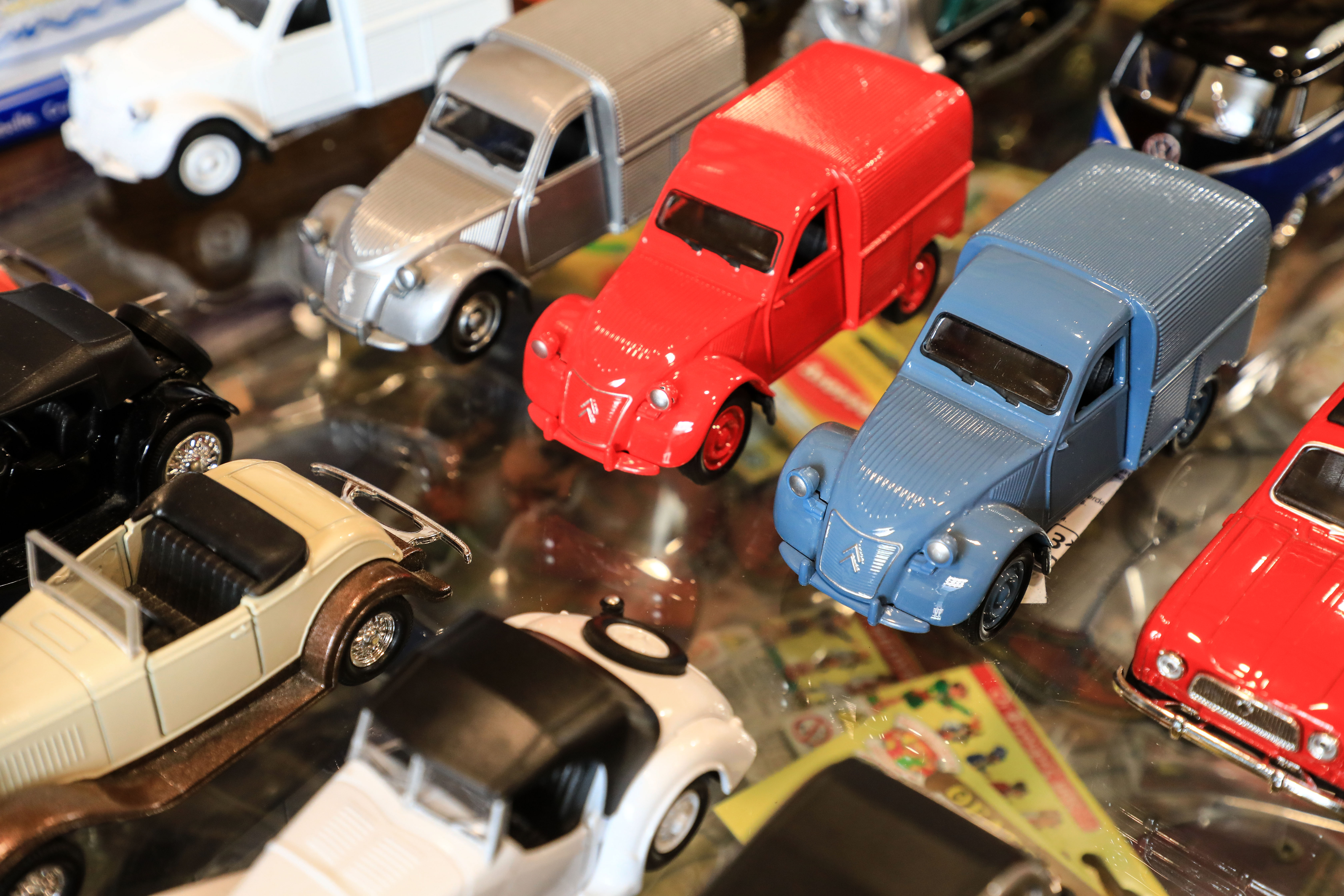 Αλλαγή χρήσης στην… Ιστορία: Παιχνιδάδικο ετών 97 δεν «χωράει» στην Ομόνοια-4