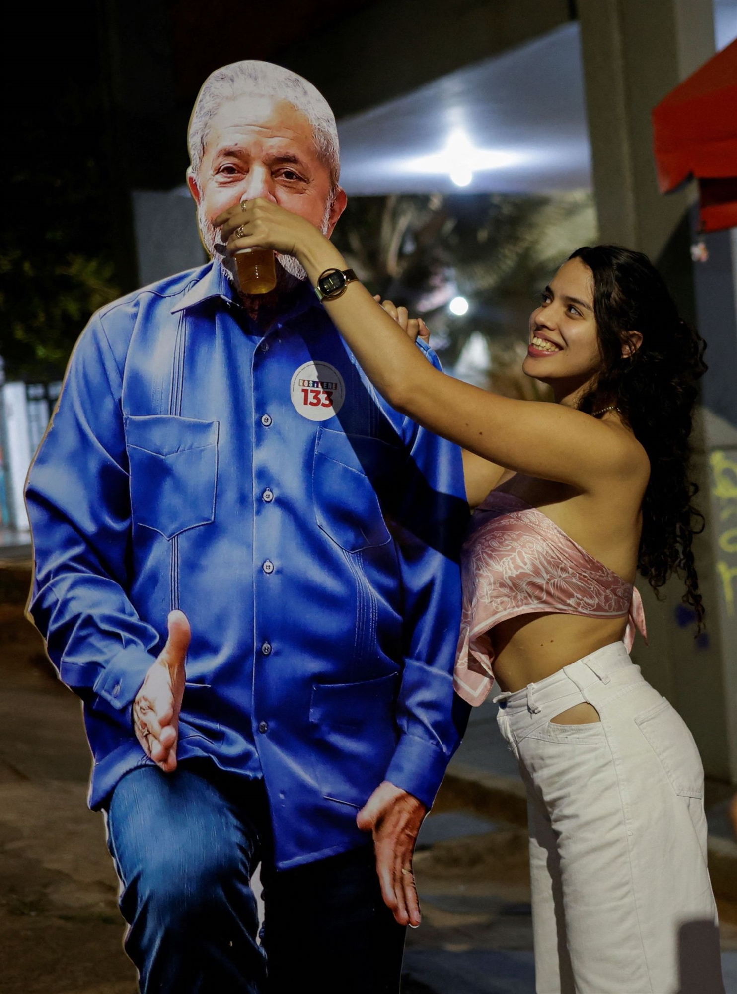 Άνεμος νίκης φυσάει στη Βραζιλία για τον Λούλα-1