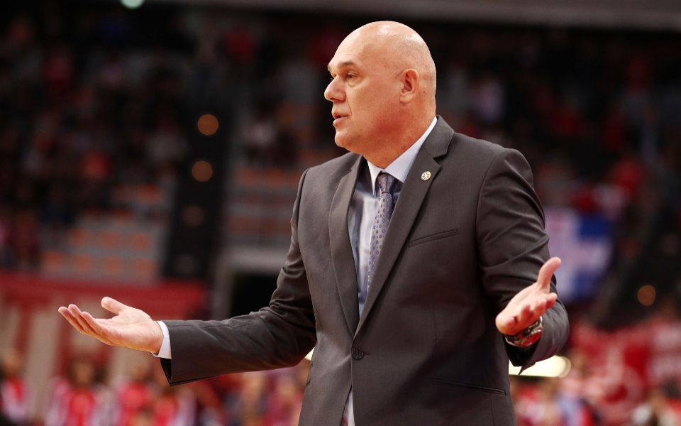 ο-σπάχια-κατά-των-νατουραλιζέ-ντόρσε-562027957