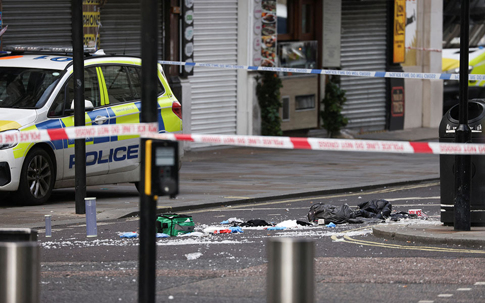 Βρετανία: Επίθεση με μαχαίρι στην «καρδιά» του Λονδίνου-1