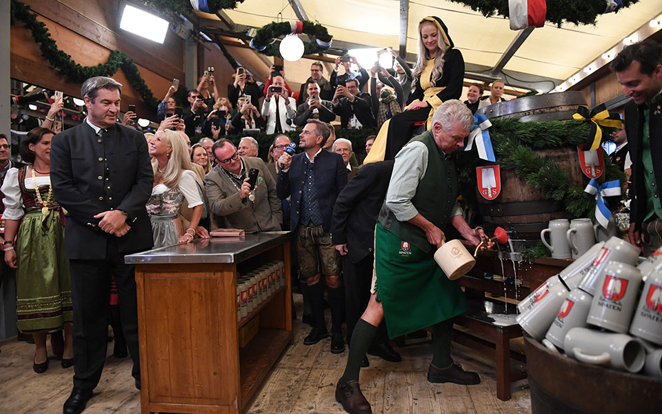 Γερμανία: Το Oktoberfest επέστρεψε έπειτα από δύο χρόνια πανδημίας-1