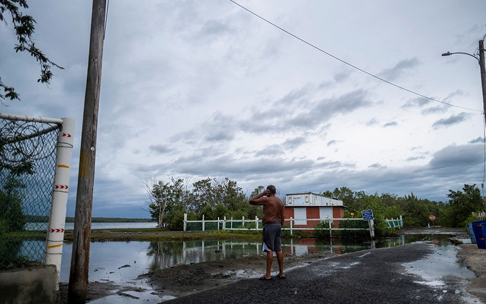 η-καταιγίδα-φιόνα-ενισχύθηκε-σε-κυκλώ-562050235