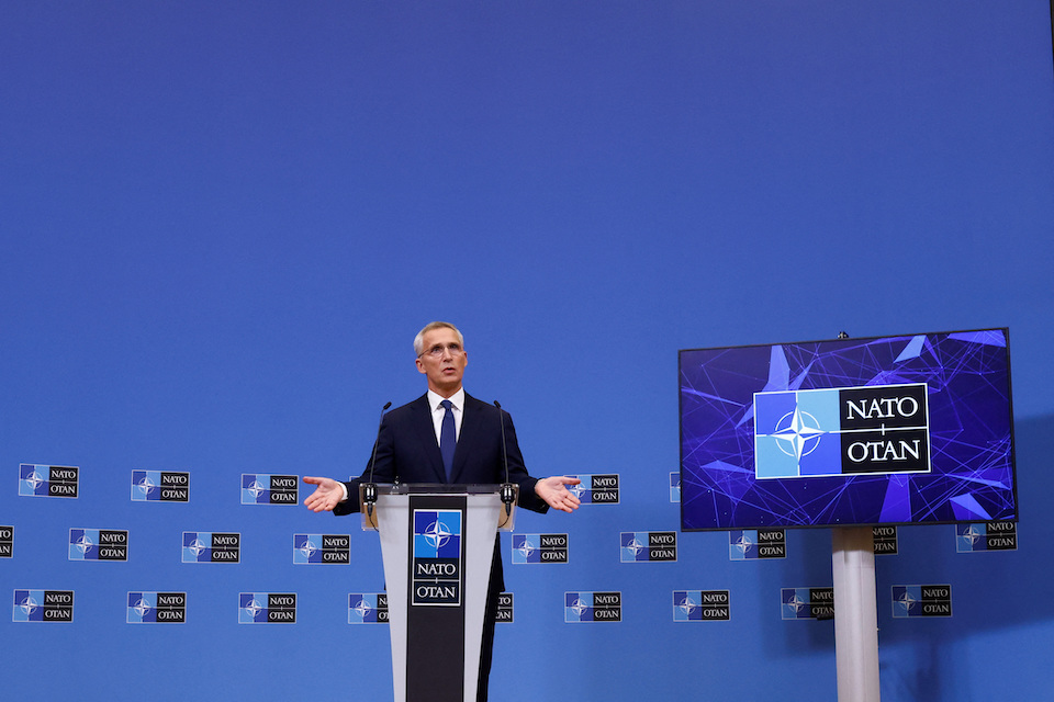 στόλτενμπεργκ-για-ουκρανία-το-κίεβο-έ-562070248