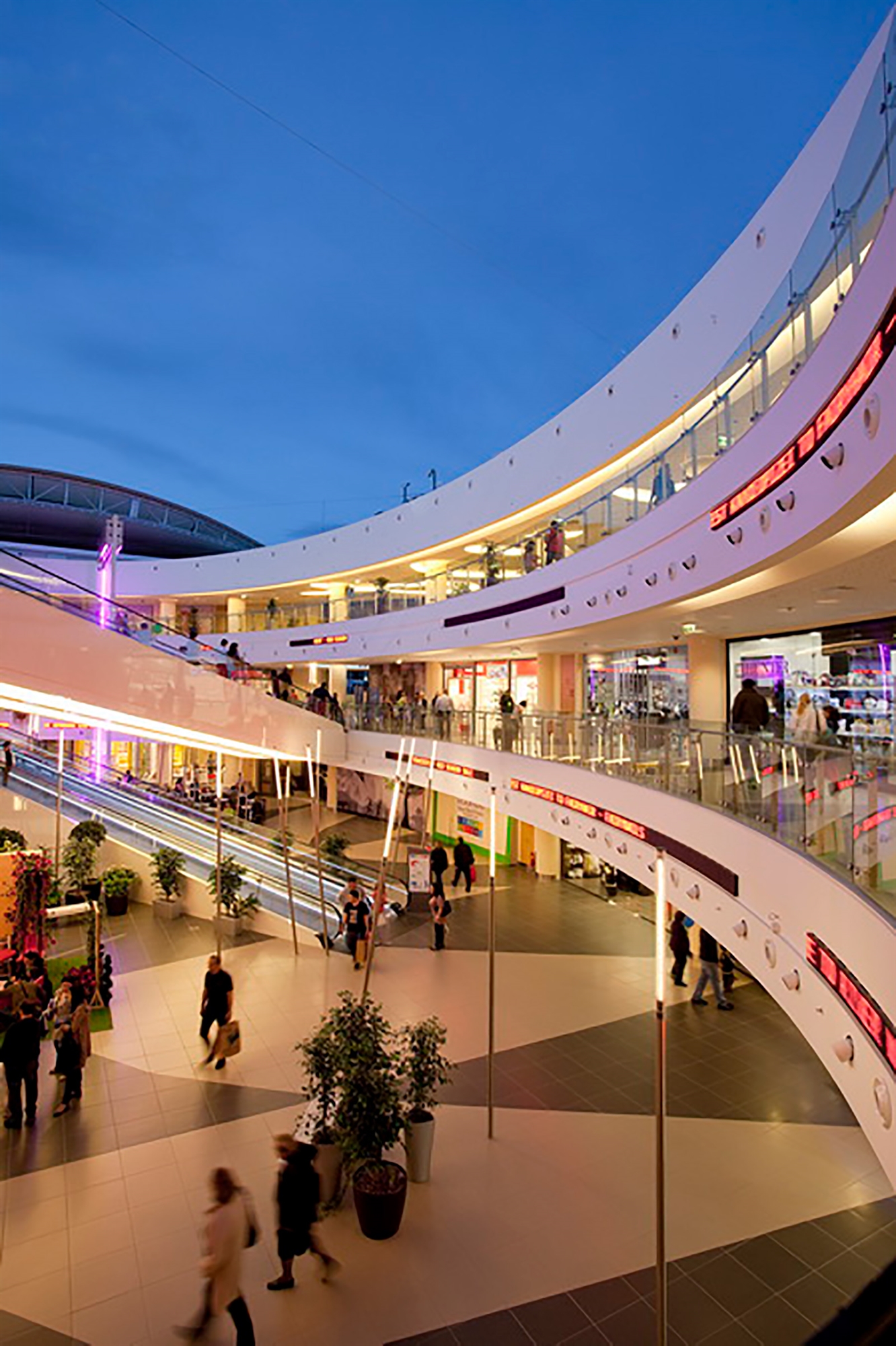 noval-κέρδη-151-εκατ-ευρώ-το-α΄-εξάμηνο-562055863