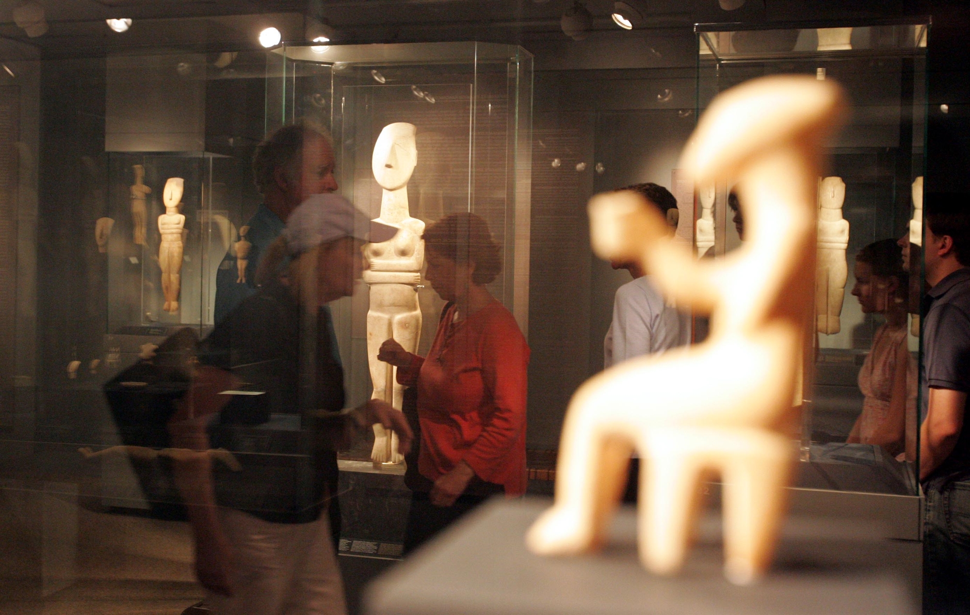 η-σημασία-της-συλλογής-στερν-και-οι-ενσ-562030657