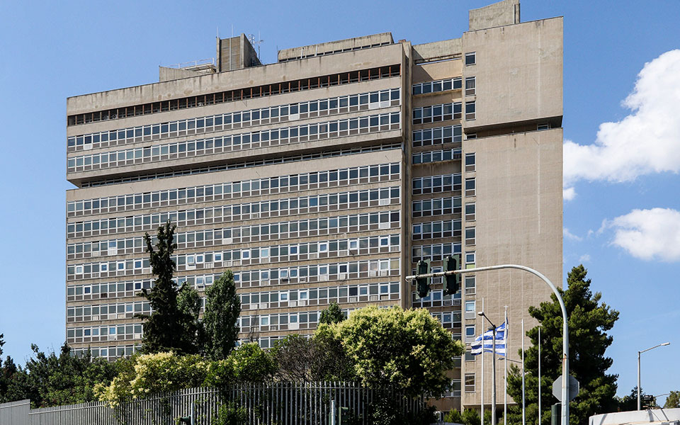 συριζα-καρφιά-για-την-αντικατάστασ-562022536