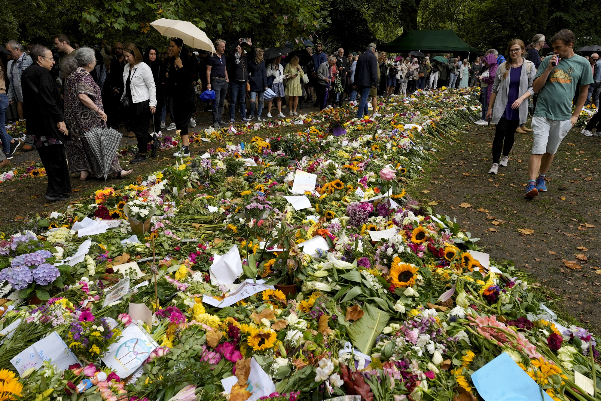 μια-πόλη-σε-παράκρουση-562048546