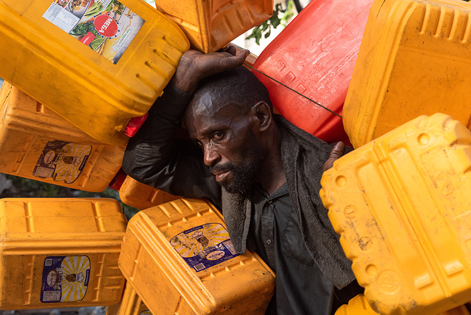 «Ακίνητη» Αϊτή