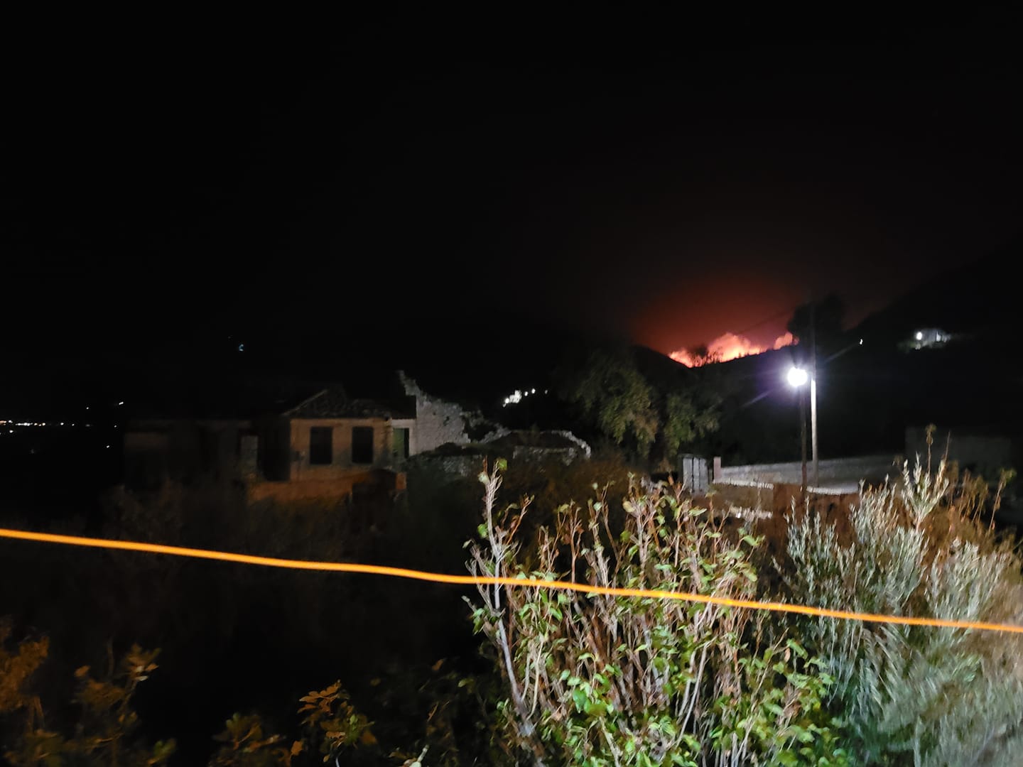 Μεγάλη φωτιά στην Ανατολική Μάνη-1