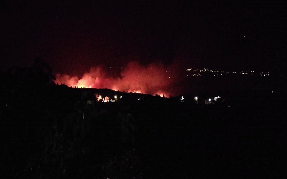 μεγάλη-φωτιά-στην-κεφαλονιά-εικόνες-562056013