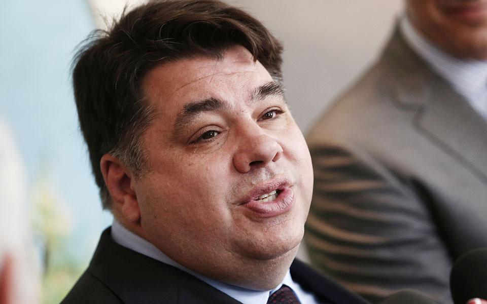 τσούνης-αναδυόμενος-ενεργειακός-κόμ-562036039