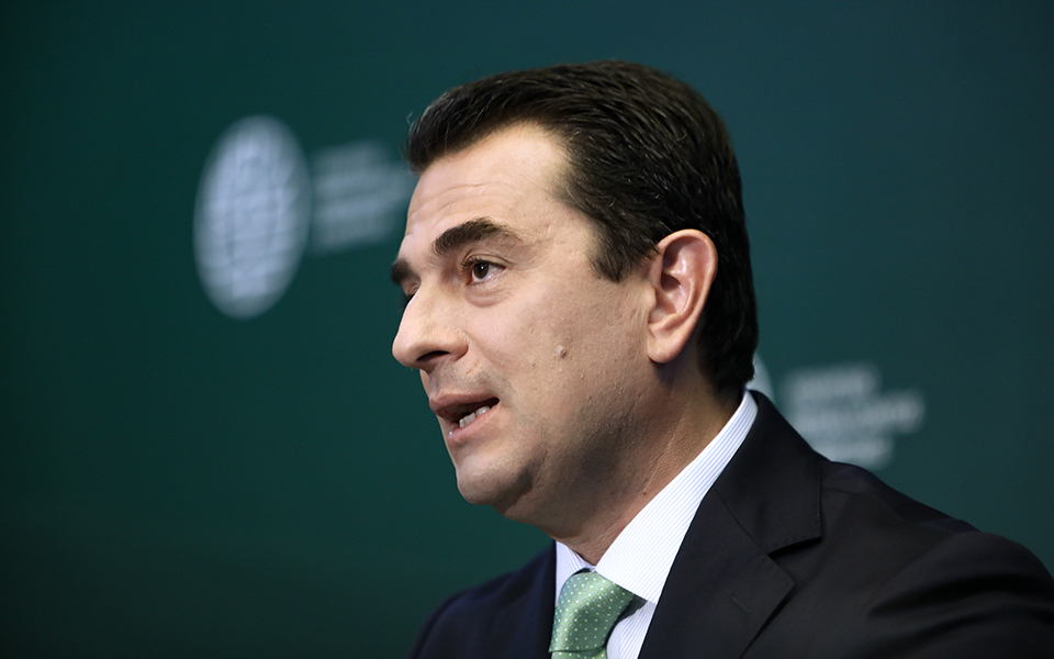 live-οι-ανακοινώσεις-σκρέκα-για-τις-επιδο-562054288