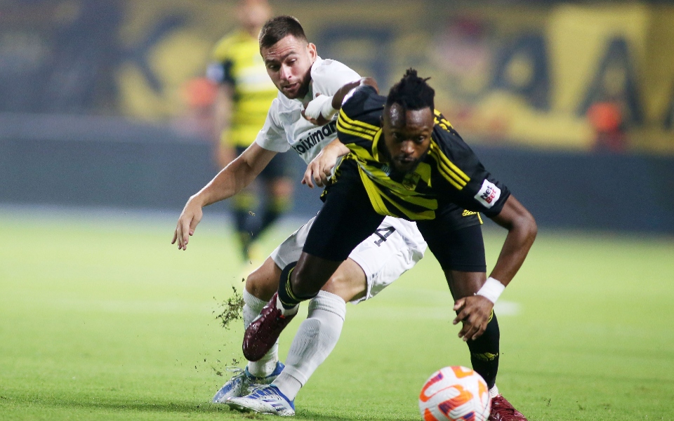 άρης-ξανά-θεραπεία-ο-ντουκουρέ-562054975