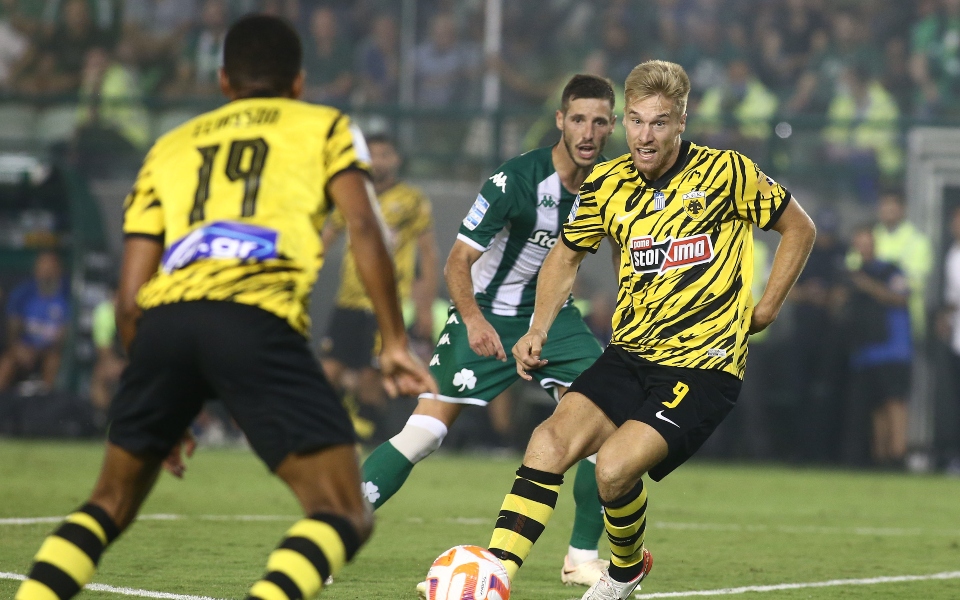 αεκ-ενοχλήσεις-ο-φαν-βέερτ-562056520