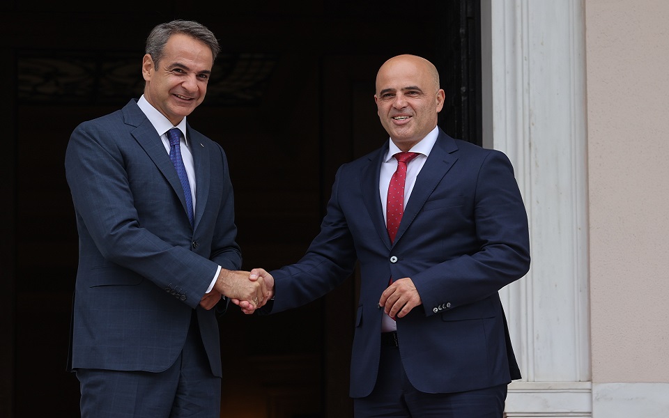 συνάντηση-μητσοτάκη-με-κοβατσέφσκι-562041529