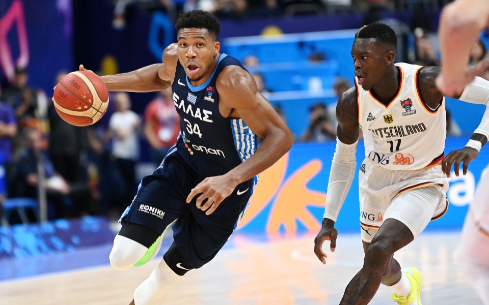 γιάννης-αντετοκούνμπο-το-μήνυμά-του-μ-562050670