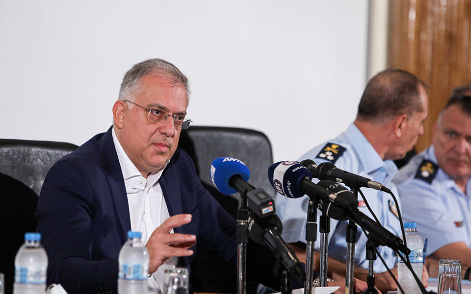 θεοδωρικάκος-στον-συριζα-ήπιαν-το-αμί-562046848