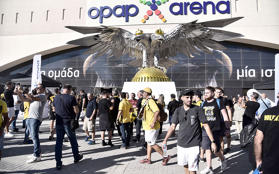Εγκαίνια για την ΟΠΑΠ Arena: Εικόνες από την ιστορική επιστροφή της ΑΕΚ στη Νέα Φιλαδέλφεια (φωτογραφίες, βίντεο)-1