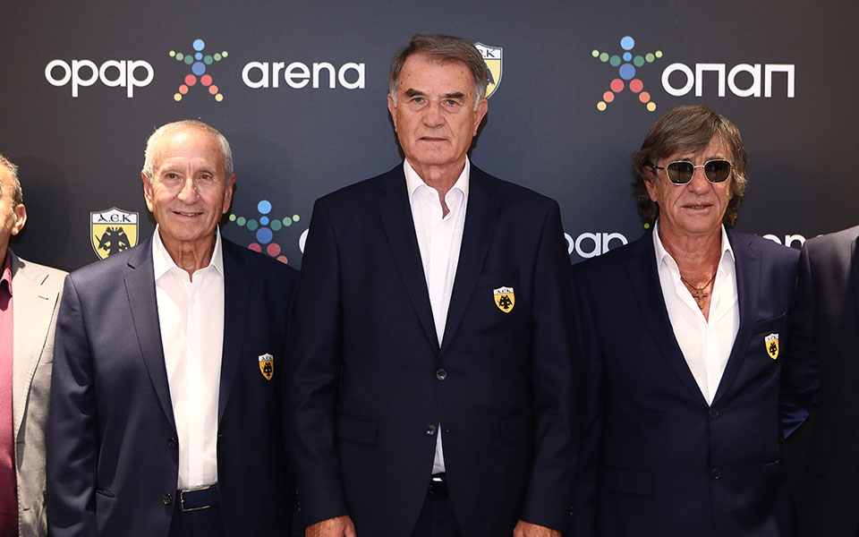 Εγκαίνια για την ΟΠΑΠ Arena: Εικόνες από την ιστορική επιστροφή της ΑΕΚ στη Νέα Φιλαδέλφεια (φωτογραφίες, βίντεο)-24