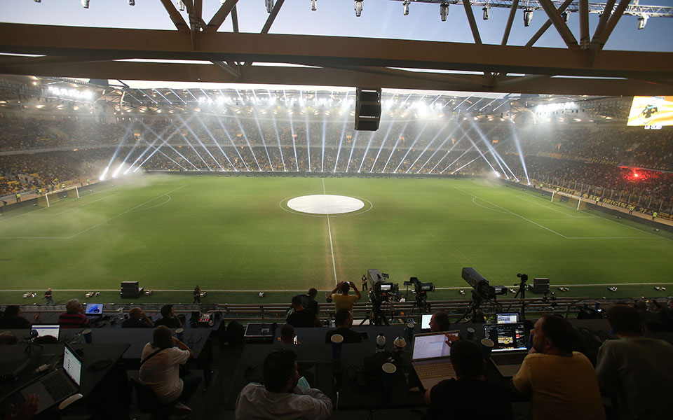 Εγκαίνια για την ΟΠΑΠ Arena: Εικόνες από την ιστορική επιστροφή της ΑΕΚ στη Νέα Φιλαδέλφεια (φωτογραφίες, βίντεο)-17