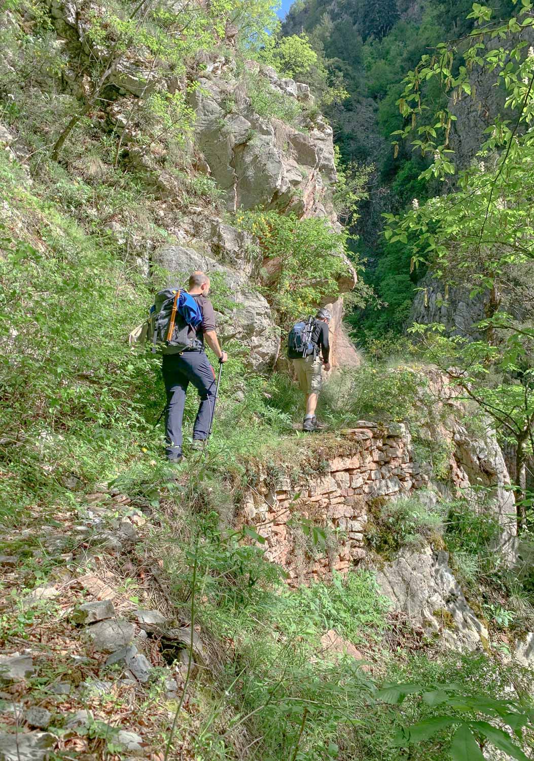 Πεζοπορώντας στο Ασπρόρεμα Αγράφων -3