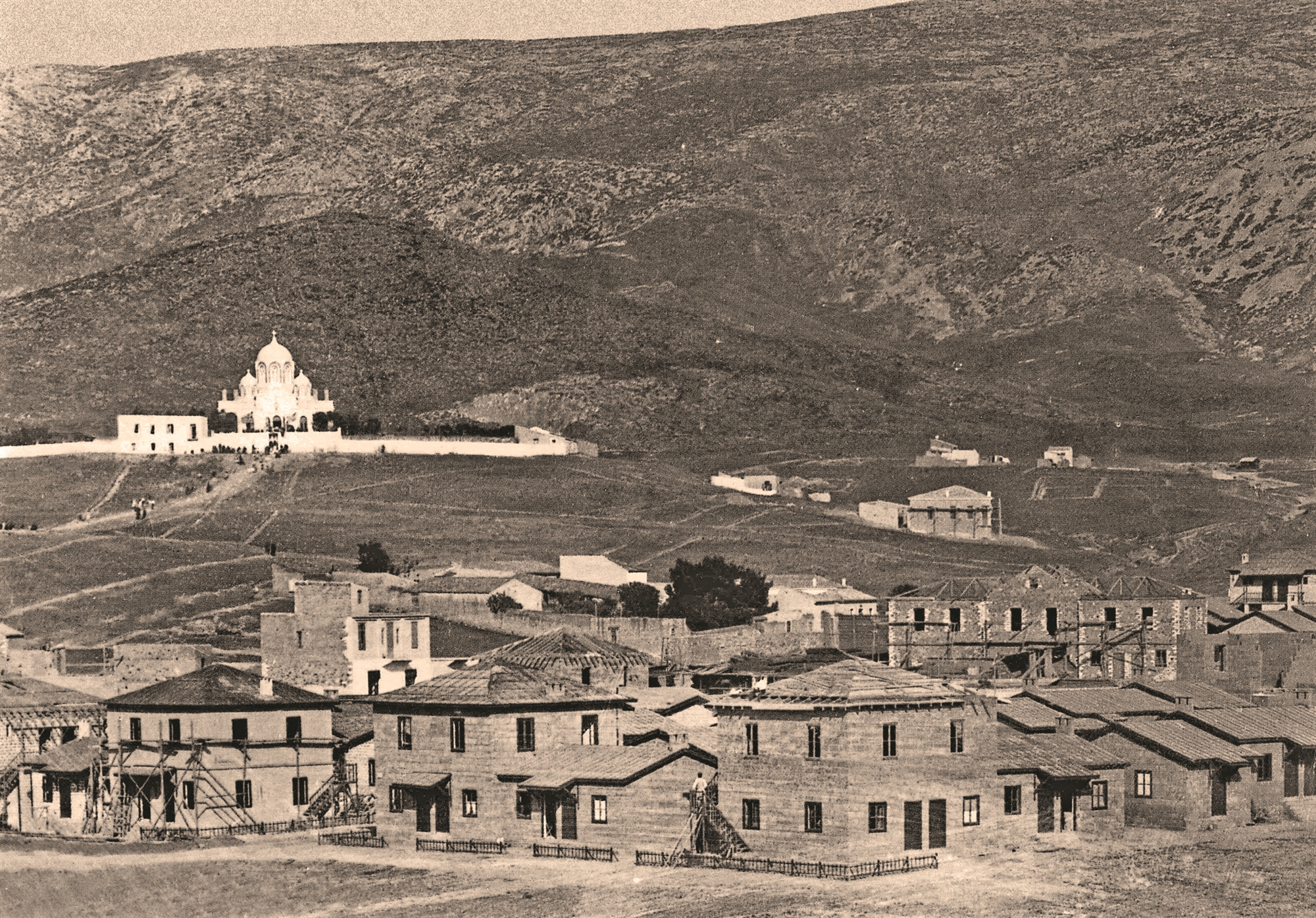 «1922»: Οι πρόσφυγες άλλαξαν Αθήνα και Θεσσαλονίκη-4