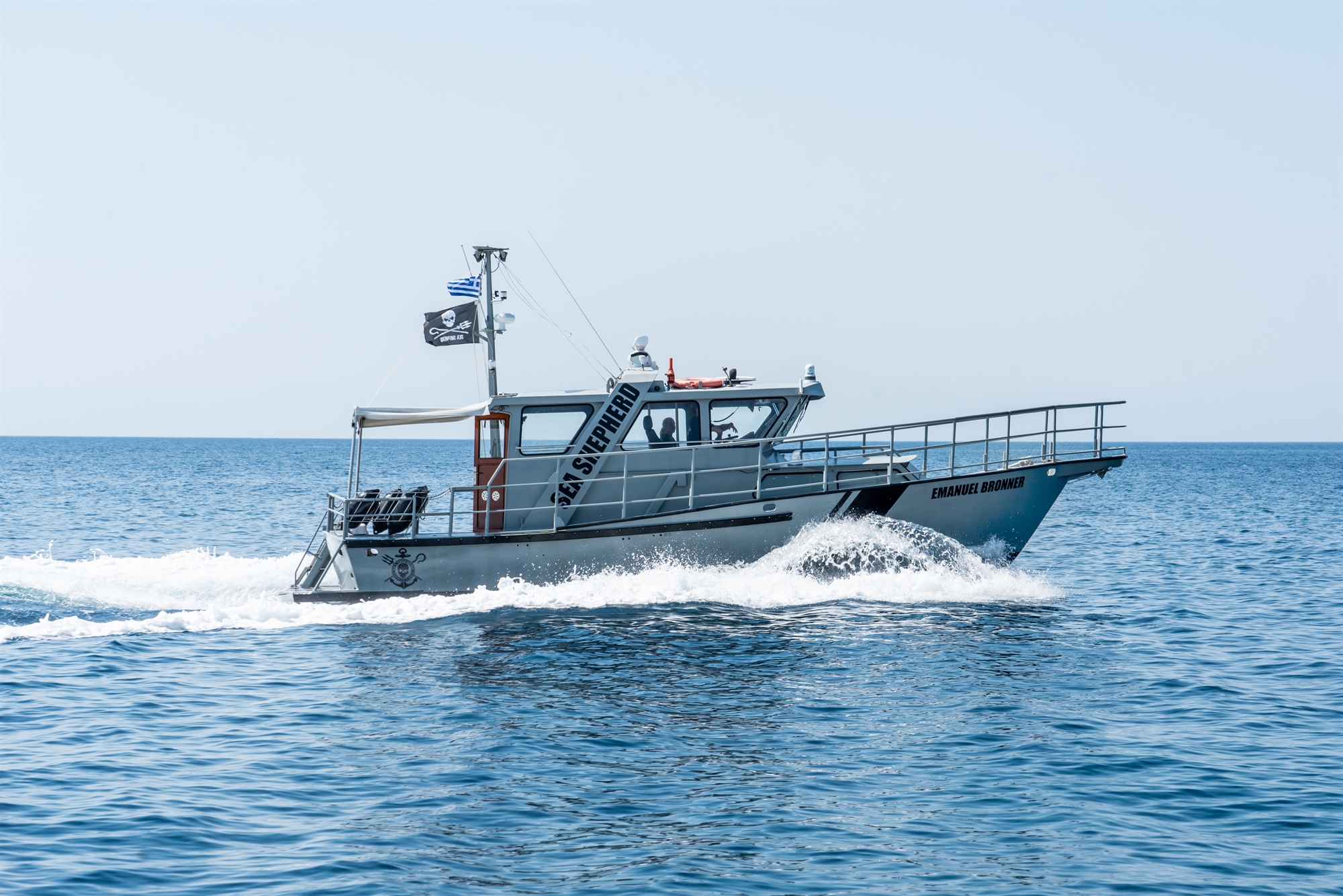 Κυνηγώντας λαθραλιείς από Ανταρκτική έως Αλόννησο-1