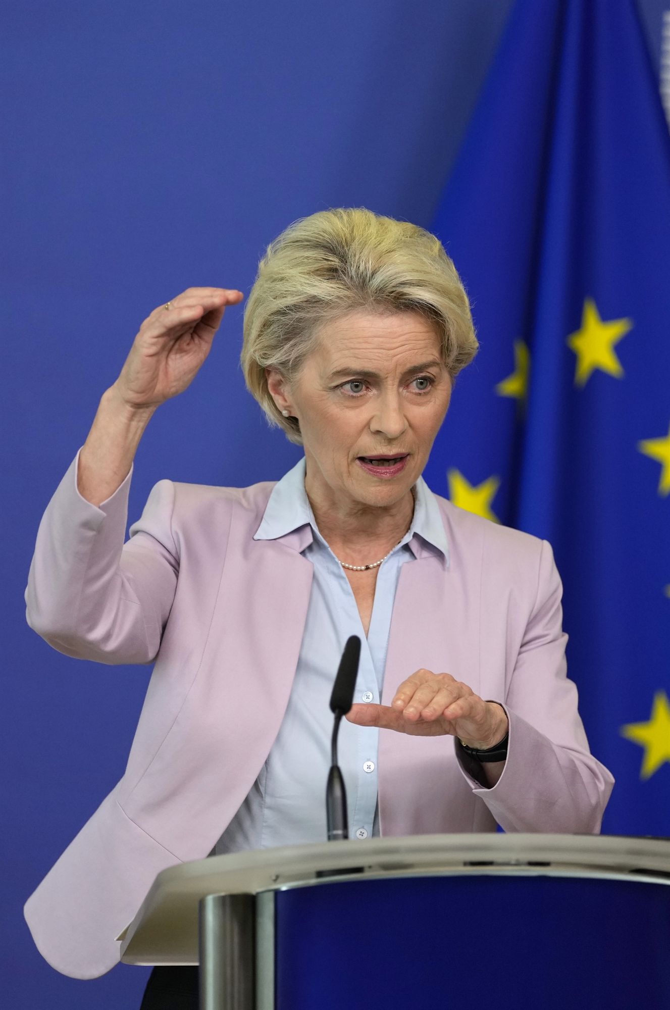 πολύ-αργά-πολύ-λίγα-τα-μέτρα-για-την-εν-562032781