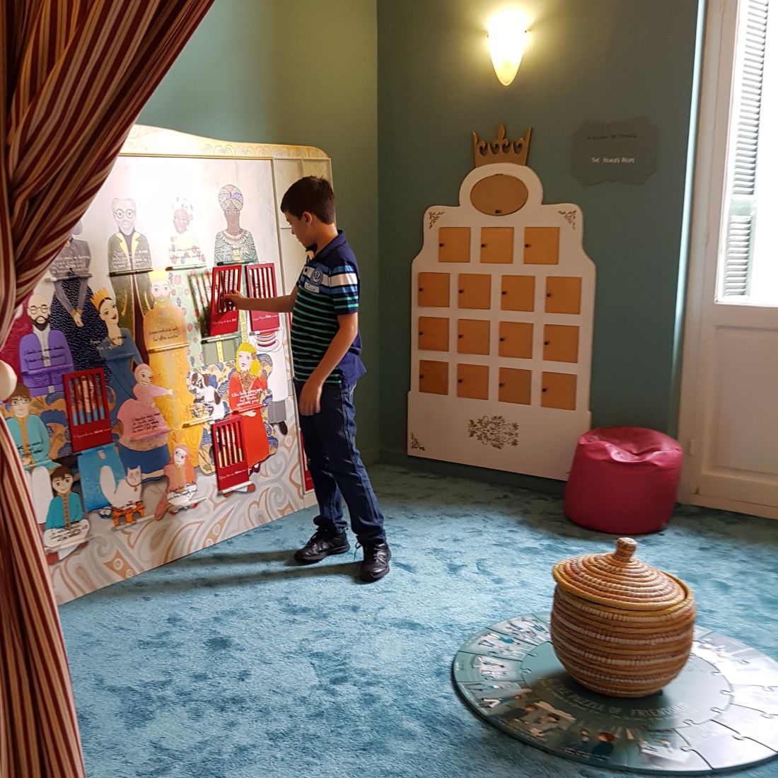 ένα-μουσείο-αναζητεί-τους-ήρωές-του-562057507