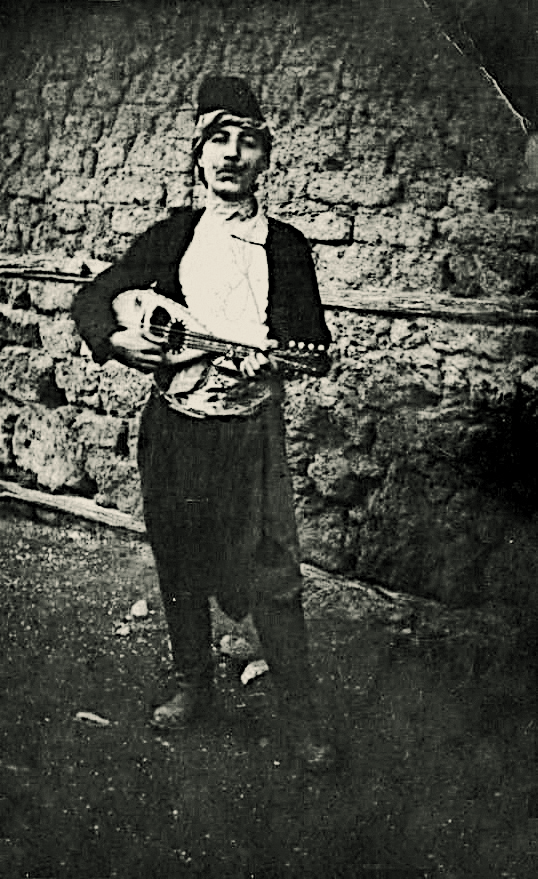 To τραύμα και το έπος στα δικά μας πρόσωπα-12