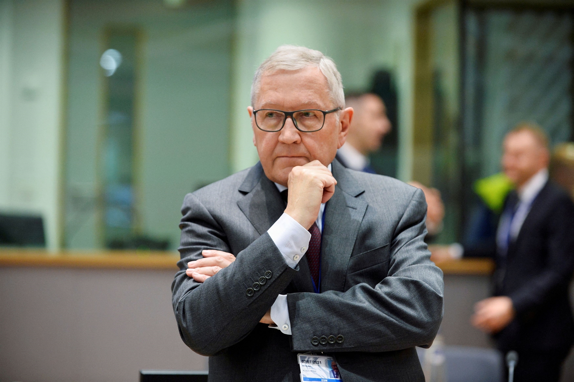 ψάχνουν-τον-διάδοχο-του-κλάους-ρέγκλι-562054228