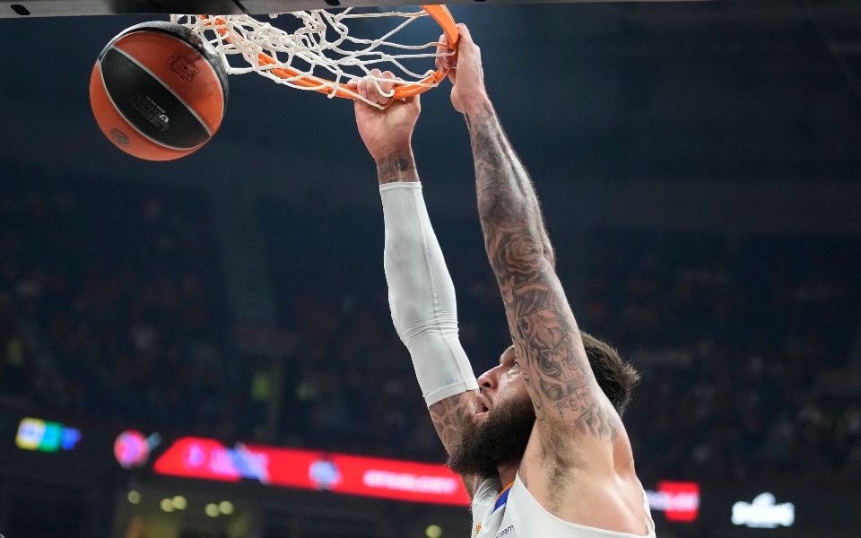 μπάσκετ-ο-κανονισμός-της-ισπανικής-λί-562054801