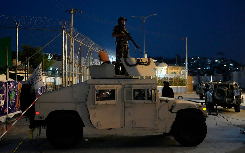 αφγανιστάν-ισχυρή-έκρηξη-στην-καμπού-562058287